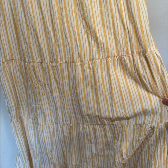 Madewell Striped Button-Back Tiered Midi Dress Sz 2 - Picture 5 of 7